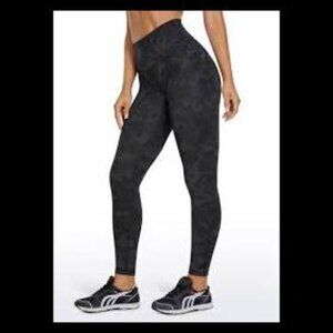 Women's Black Camo with Pocket 7/8 Leggings